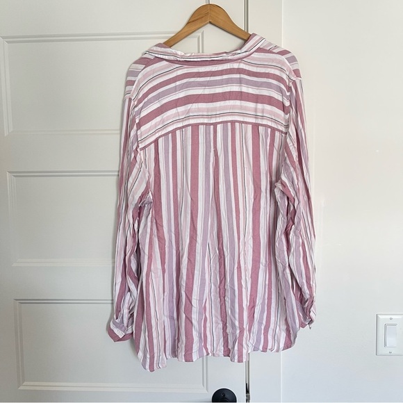 Terra & Sky Womens Top Plus Size 2X 20W-22W Pockets Striped Button Up Pink - Picture 6 of 6